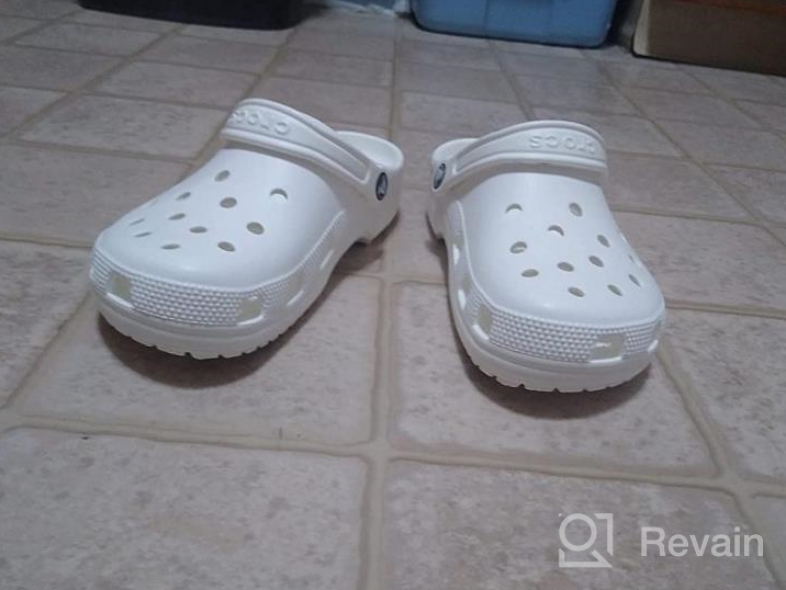 img 1 attached to Crocs Unisex Classic Toddlers Sandal Boys' Shoes review by Benjamin Glasper