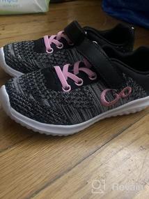 img 6 attached to 👟 Детская обувь Aomigoct для мальчиков и девочек - кроссовки с липучкой, не скользящая подошва, дышащие атлетические кроссовки для мальчиков, удобная легкая обувь для активных прогулок.