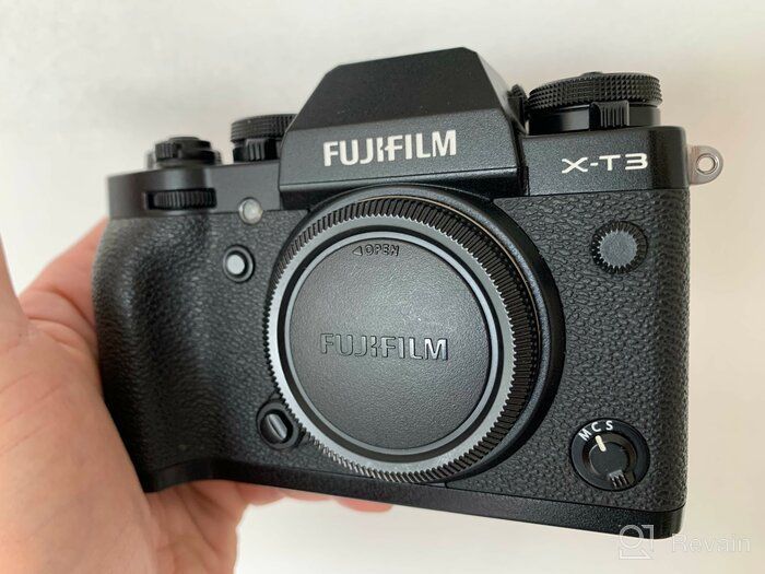 img 2 attached to 📷 Fujifilm X-T3 Mirrorless Digital Camera (Black) - Body Only: Unmatched Quality and Versatility review by Iyhan Putra