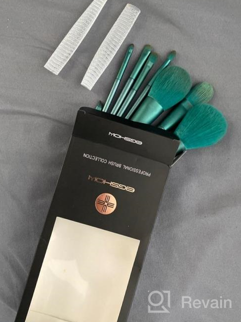 img 1 attached to Eigshow Premium Synthetic Makeup Brush Set For Foundation, Powder, Concealer, Blending, Eye Shadow And Face Kabuki - Jade Green Makeup Brush Sets With Cylinder review by Floe Rankin