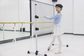 img 2 attached to WYZworks Double Ballet Barre Yoga Stretch Dance Training Bar 4 фута - легкий регулируемый с переносной сумкой