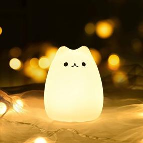img 4 attached to Kawaii Kitty Cat Night Light Lamp для детей, девочек-подростков и детской спальни - подарки для детей от 3 до 5 лет, зарядка батареи AAA (не входит в комплект)